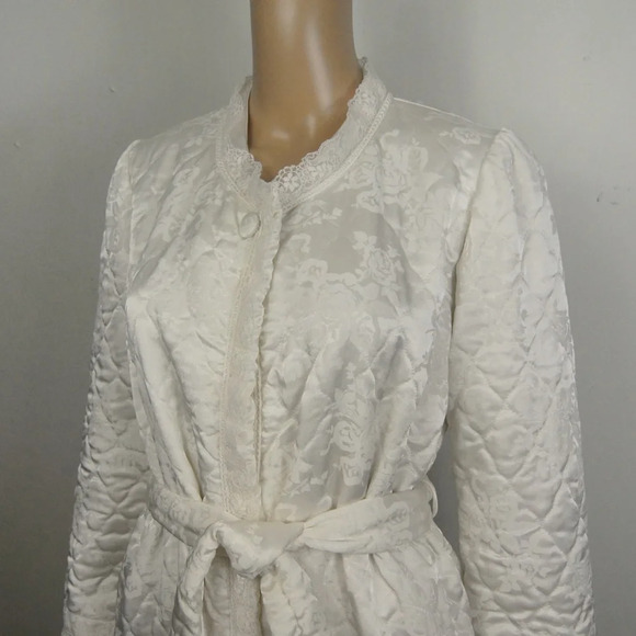 Vintage 50’s Christian Dior Floral Quilted Ivory White Button Satin Robe Medium - Picture 2 of 9